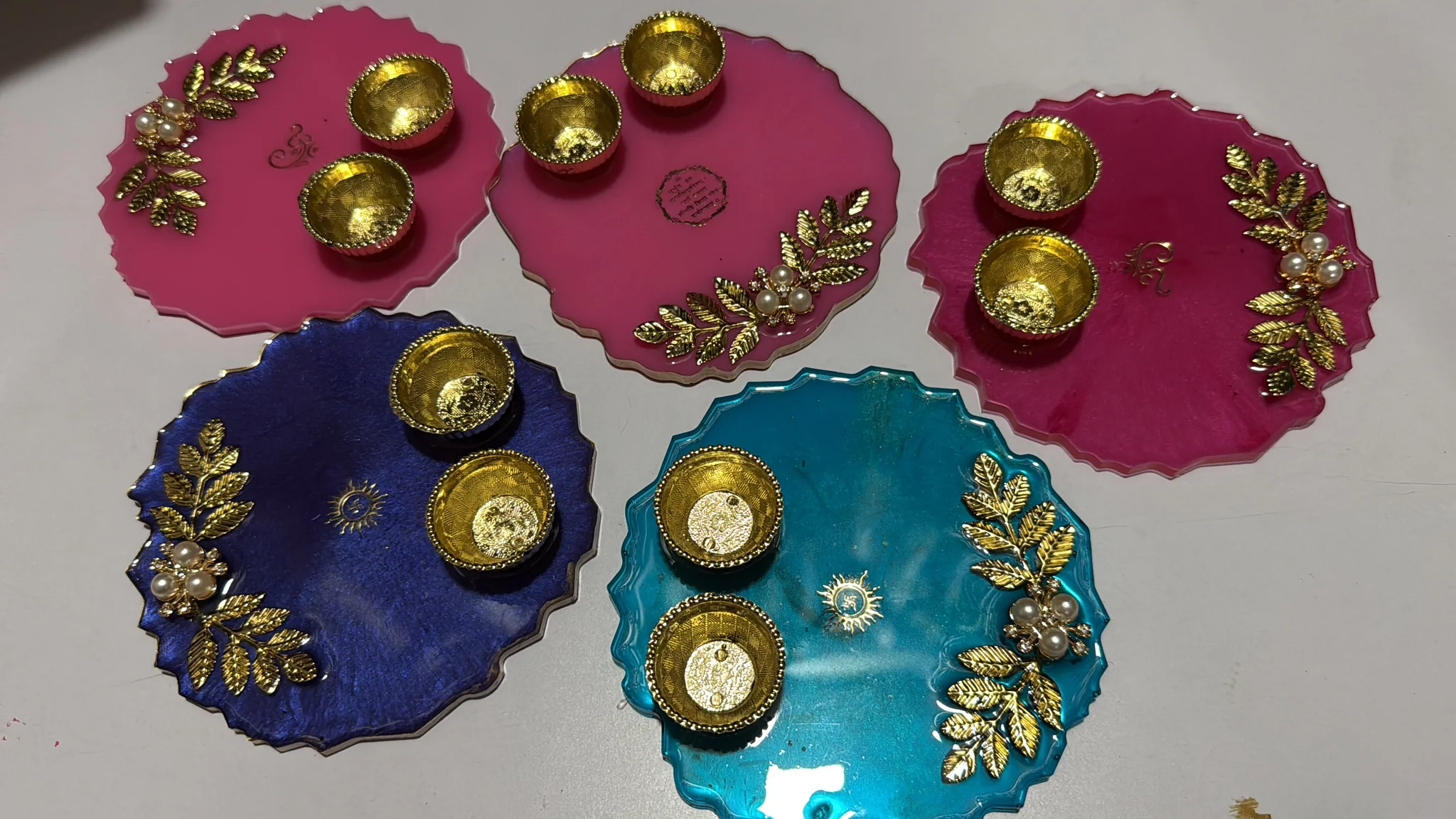 Handcrafted Lotus Tealight Candle Holders with Pearls