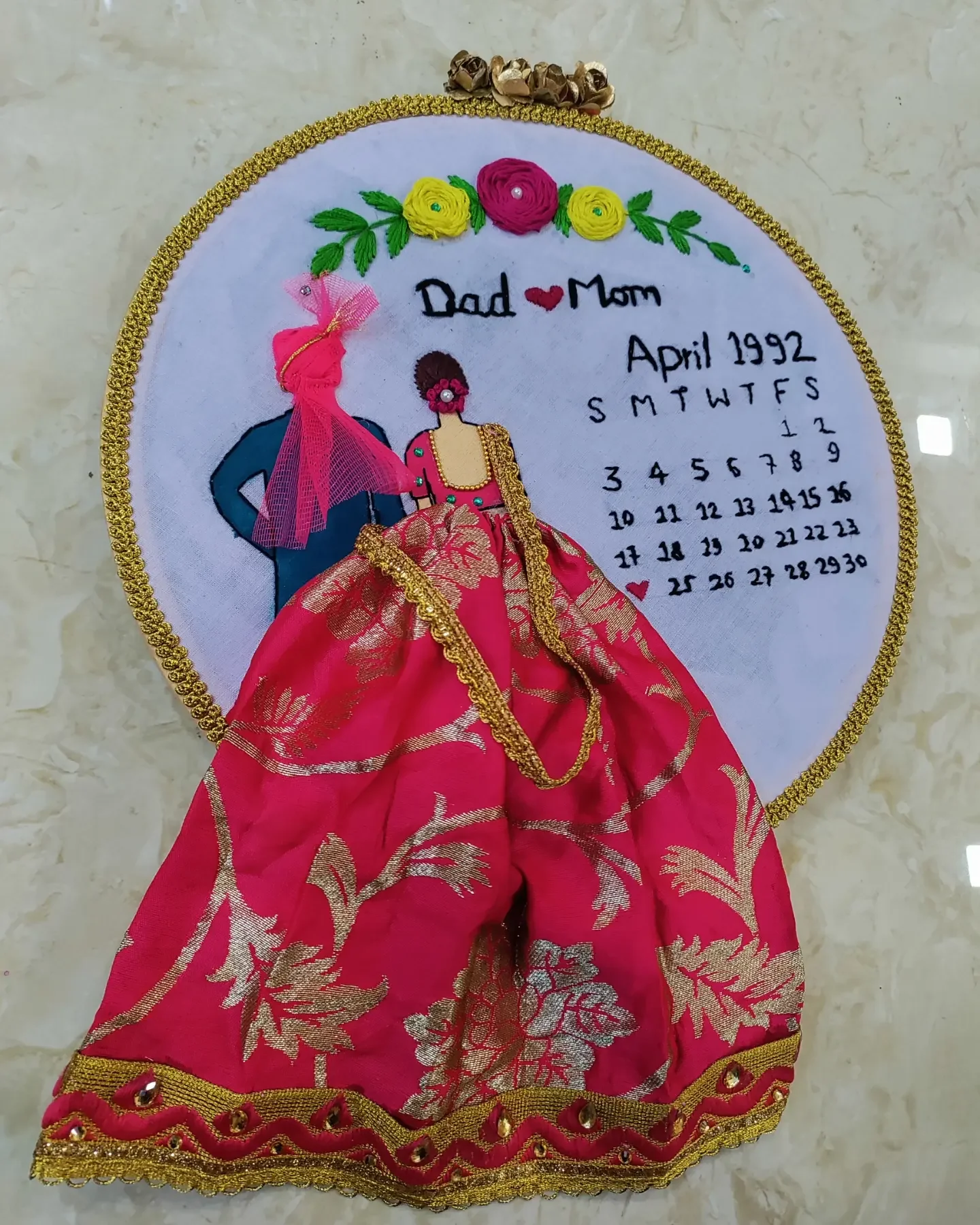 Mom & Dad 1992 Saree Preservation Hoop